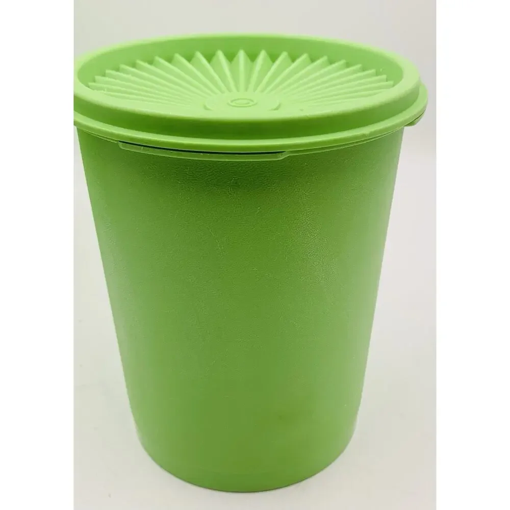 Tupperware vintage servalier